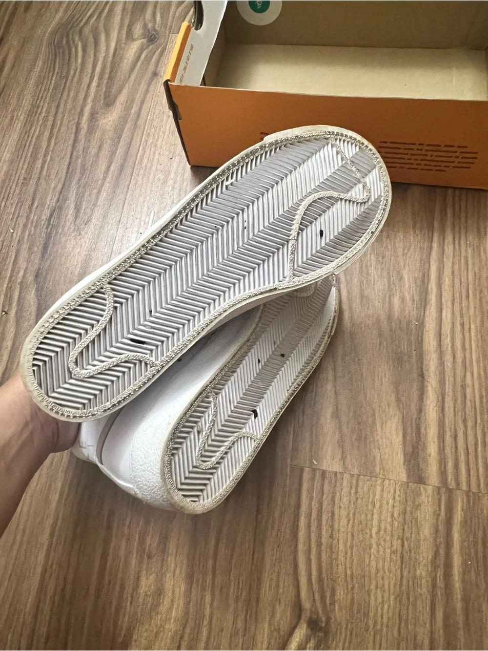 Nike stylish white